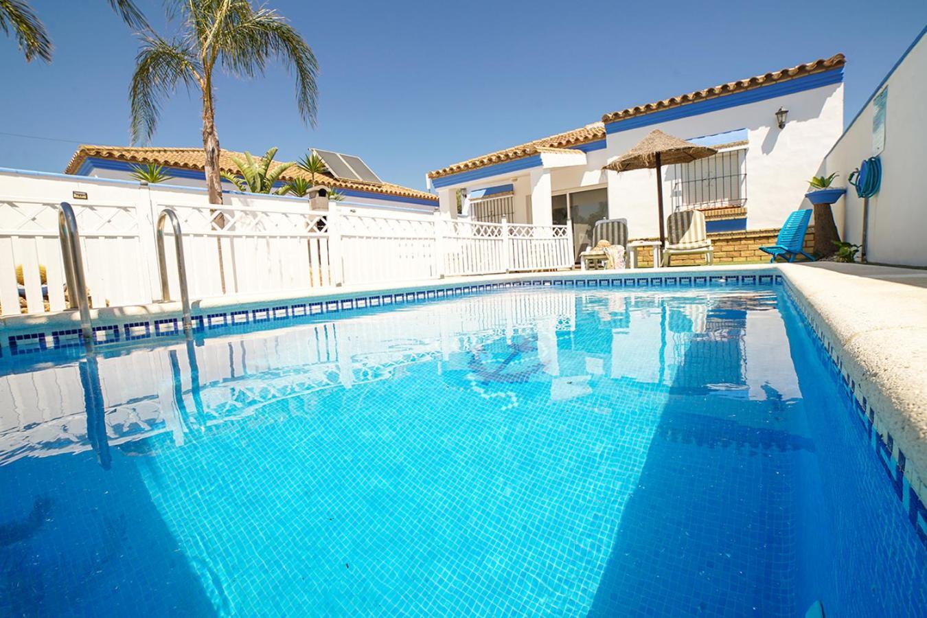 Villa Yuca Con Piscina Privada En Кониль-де-ла-Фронтера Экстерьер фото