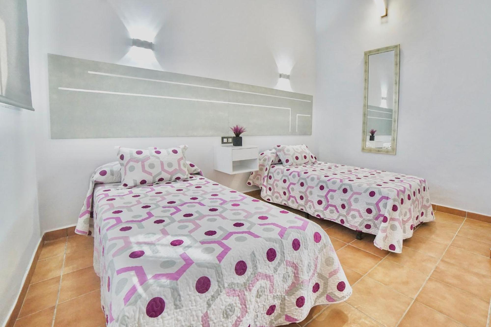 Villa Yuca Con Piscina Privada En Кониль-де-ла-Фронтера Экстерьер фото